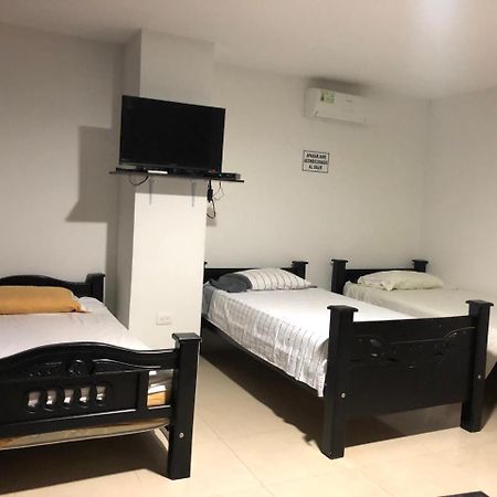 Hostal Central Beach Сан-Андрес Екстер'єр фото