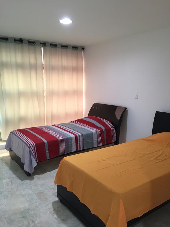 Hostal Central Beach Сан-Андрес Номер фото